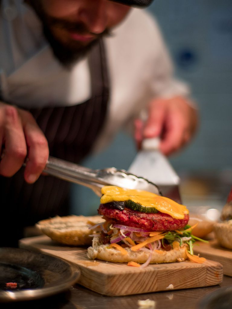 <br />
<b>Notice</b>:  Trying to access array offset on value of type null in <b>/home/loadhtlc/nortada.loadhtl.com/wp-content/uploads/cache/3061e50366872a64d4449d62c2e336c45b0347d4.php</b> on line <b>53</b><br />
